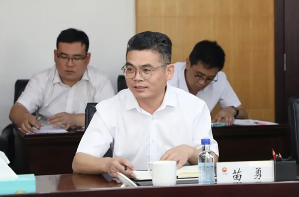 1685504755630871.जेपीजी 几个人发给甲方132会飞的随.jpg